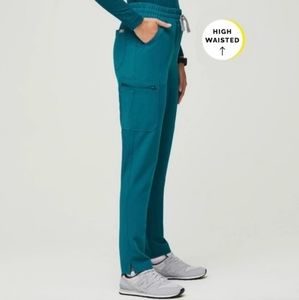 Figs • High-Rise Yola